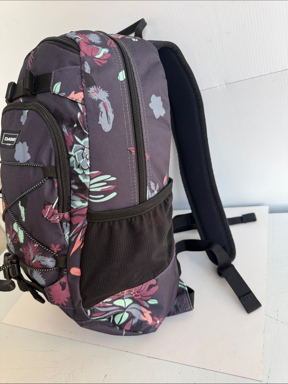 DaKine Grom 13L Backpack Perennial Floral Day Pack Skate Skateboard UNISEX - Picture 5 of 9